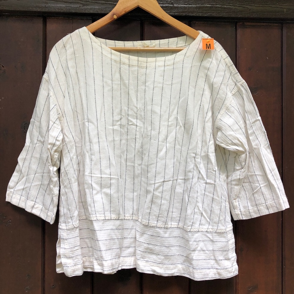 Flowy Eileen Fisher white striped Top Size Medium